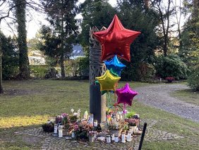 Ein Gottesdienst und Mitmachangebote erinnern am 12. Juli daran, dass das Sternenkinder-Grabfeld vor 25 Jahren eingerichtet wurde. 		Fotos: privat